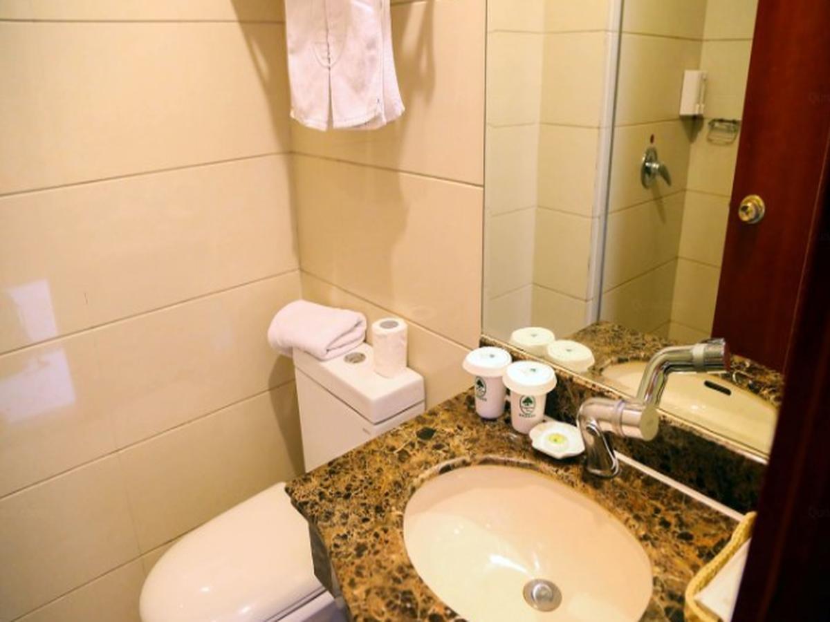 Greentree Inn Jiangsu Wuxi Hubin Business Street Business Hotel Exterior foto