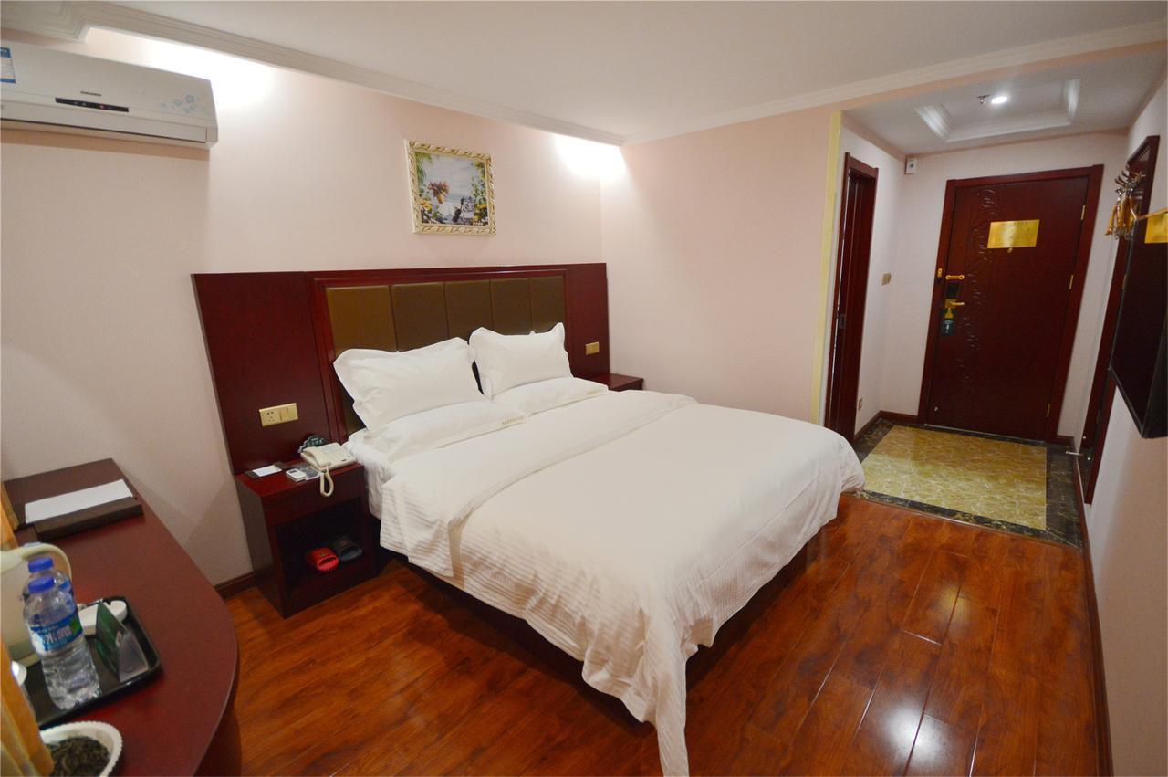 Greentree Inn Jiangsu Wuxi Hubin Business Street Business Hotel Exterior foto